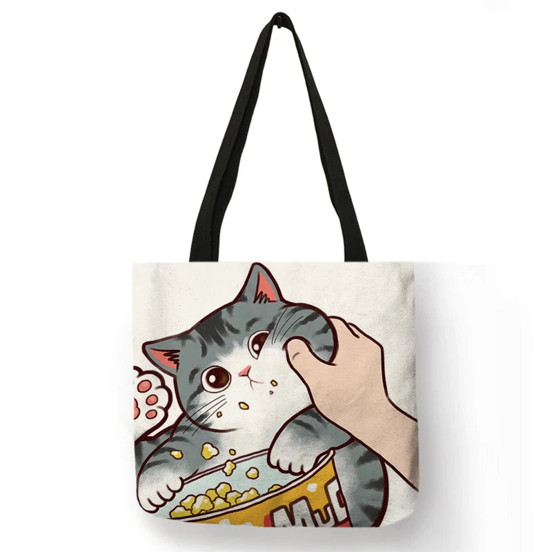 Sally ™ Kissing Cat Leisure Tote Bag.