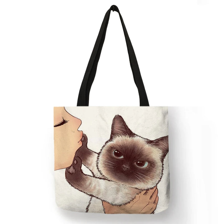 Sally ™ Kissing Cat Leisure Tote Bag.